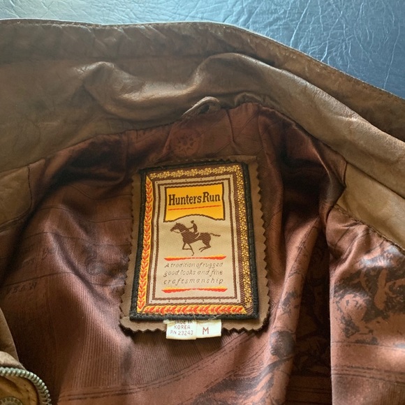 Bomber jacket - Picture 2 of 9